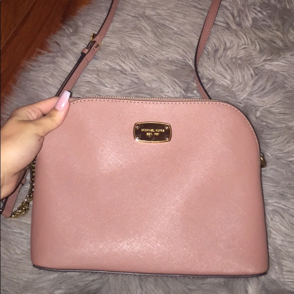 Michael Kors Cindy dome crossbody in dusty rose